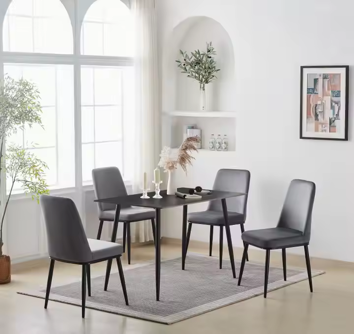 Maine Classic Dining Table Set